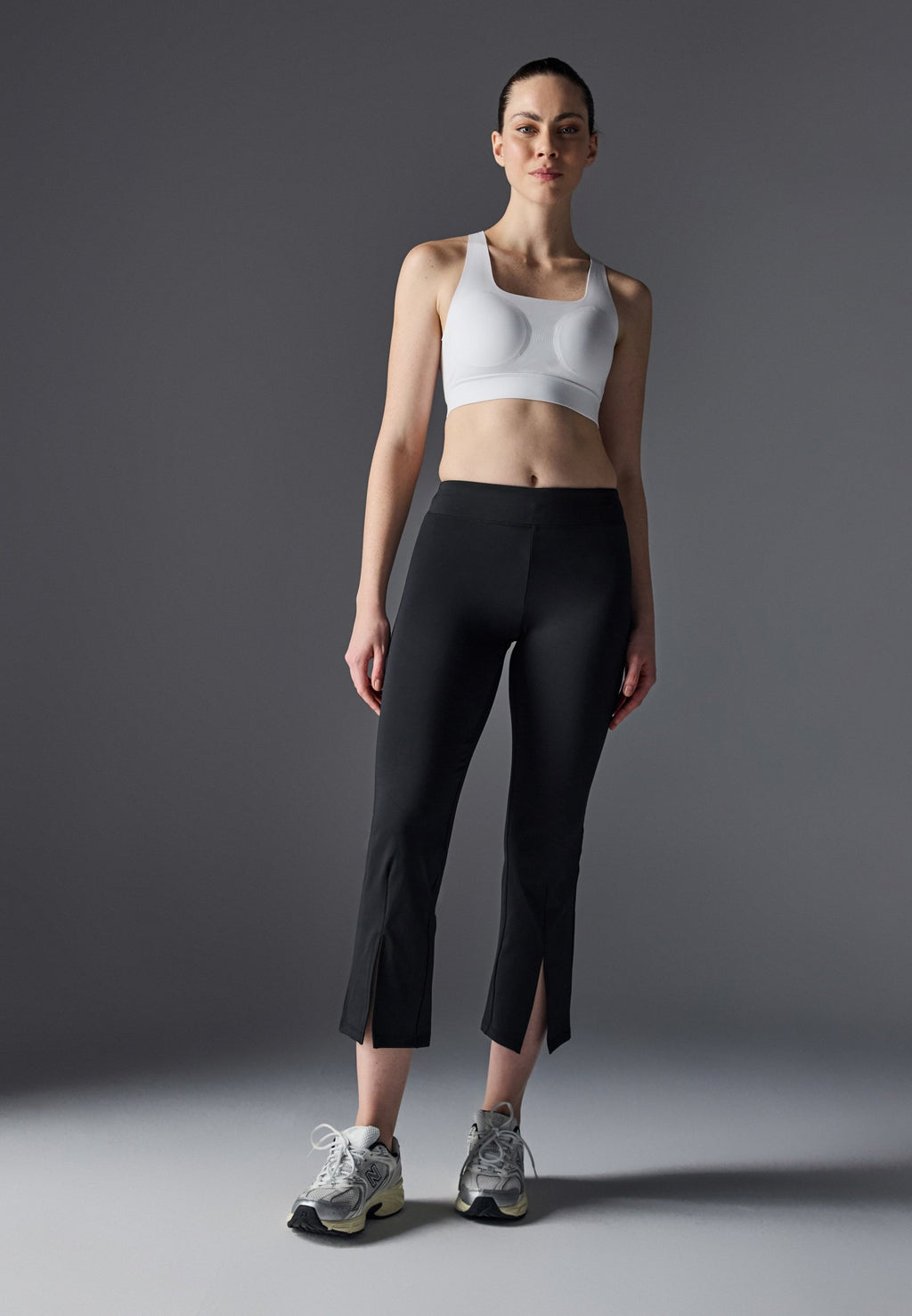 Even&Odd active CROPPED LOW RISE LEGGINGS WITH FRONT SLIT