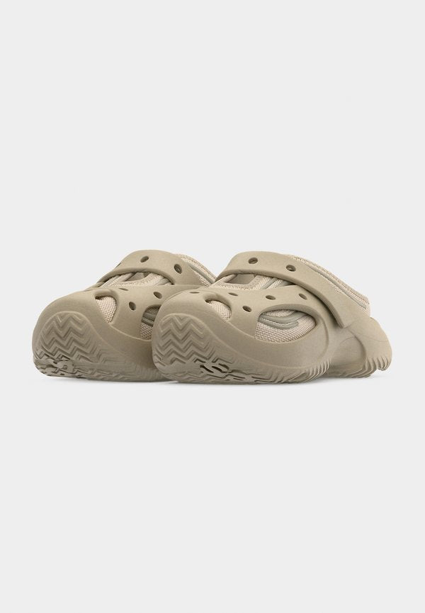 Crocs CAGED MULE