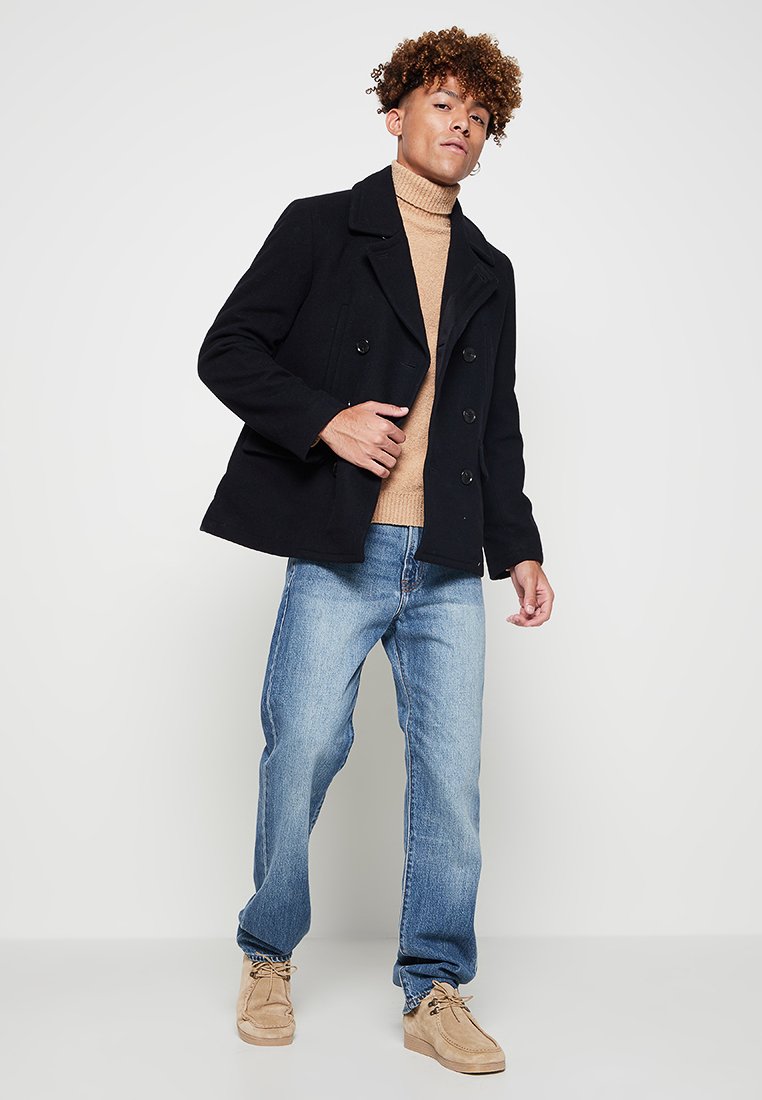 Club Monaco