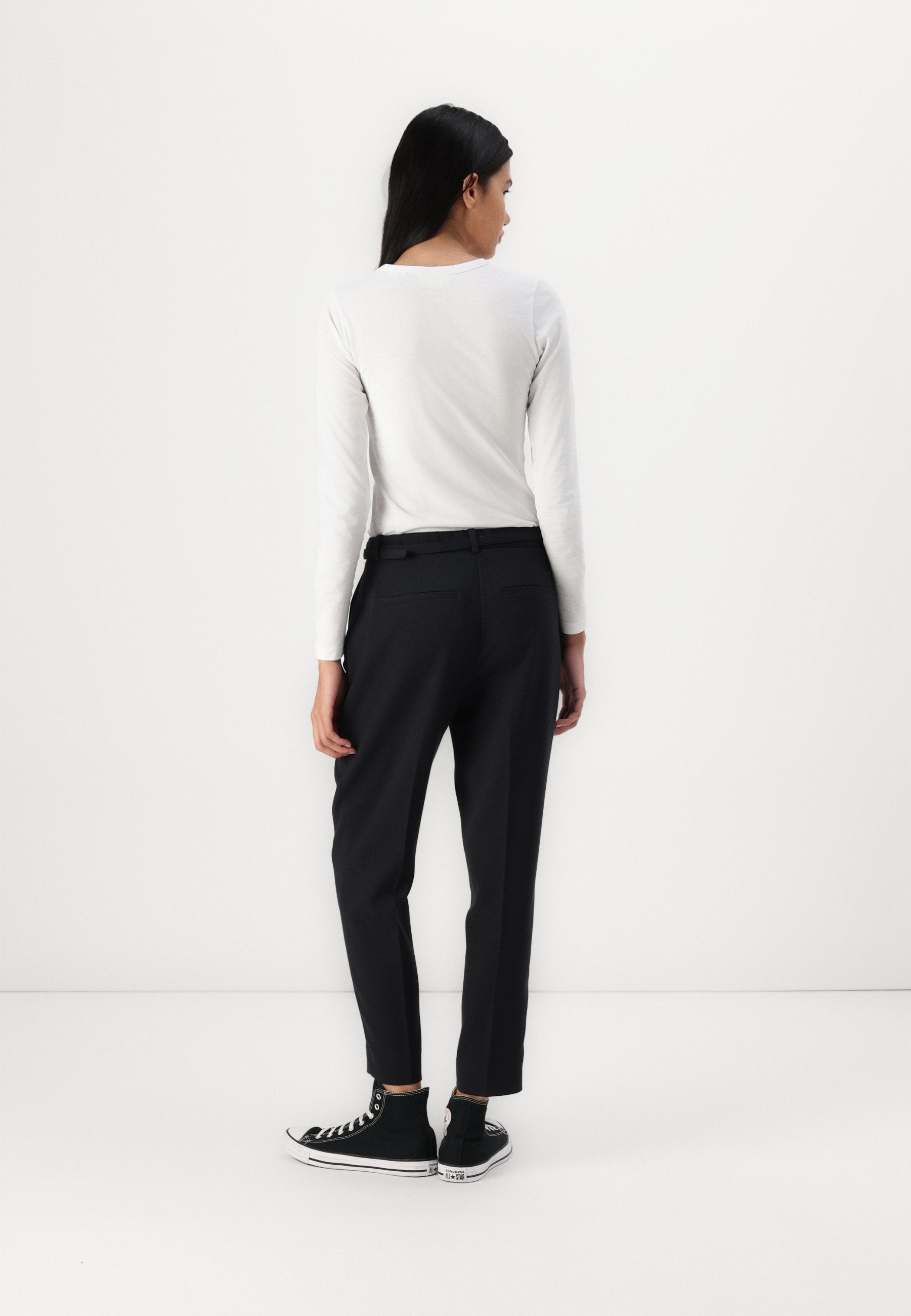 Abercrombie & Fitch Curve Love High Rise Belted Ankle Straight Pant