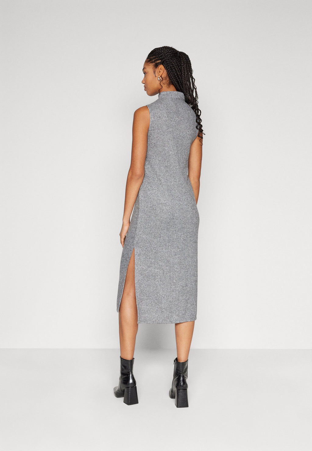 ONLLUCIA ZIP CALF DRESS Media 4