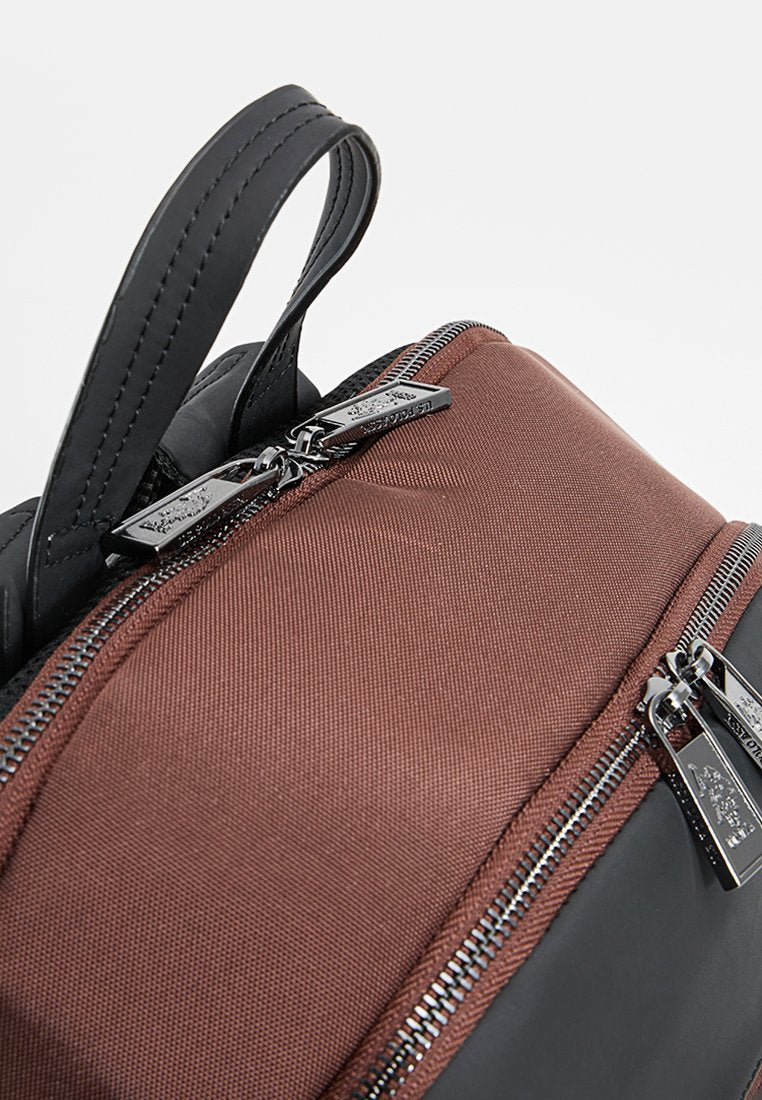 U.S. Polo Assn. OLIVER
