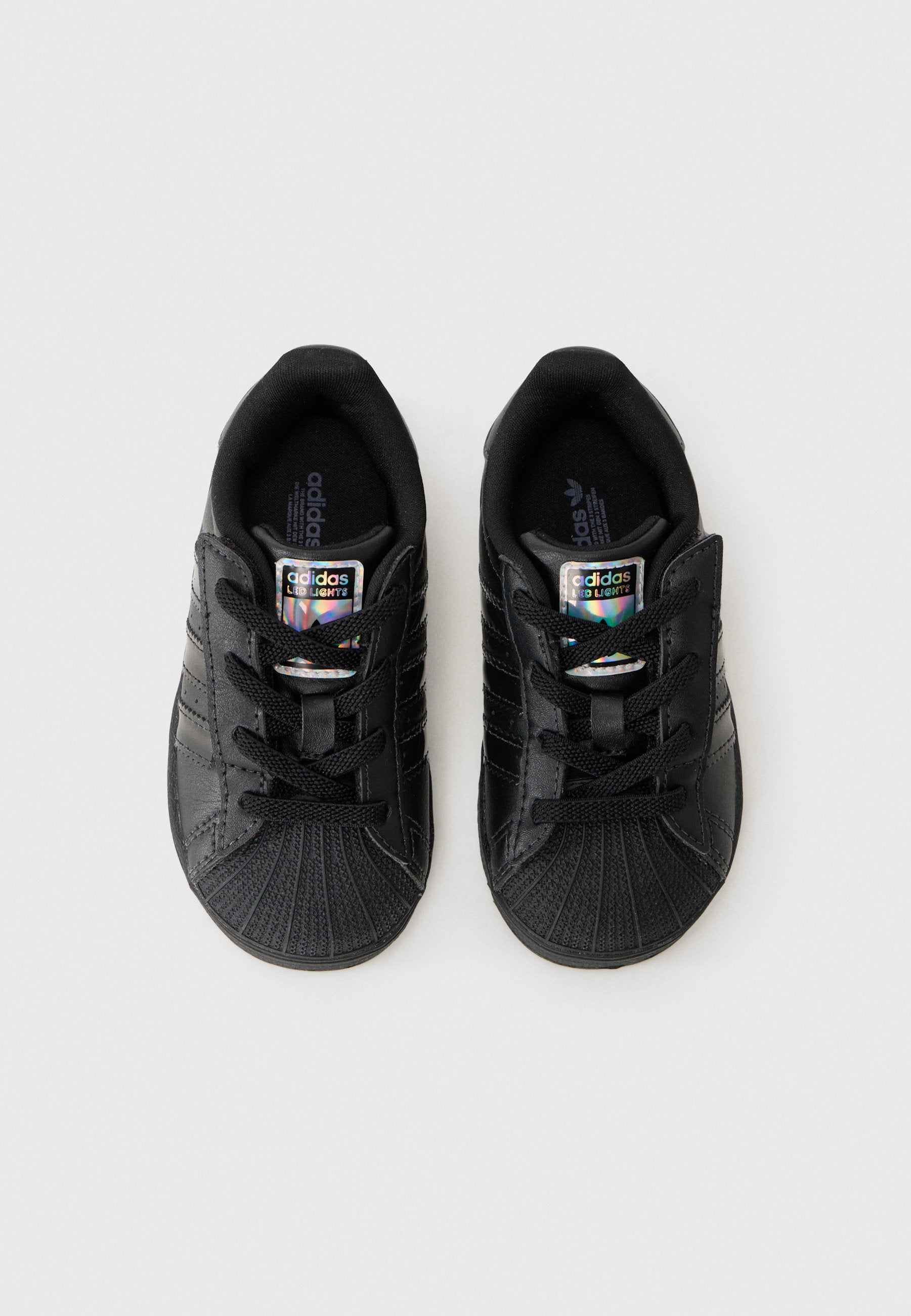 SUPERSTAR LED Media 4