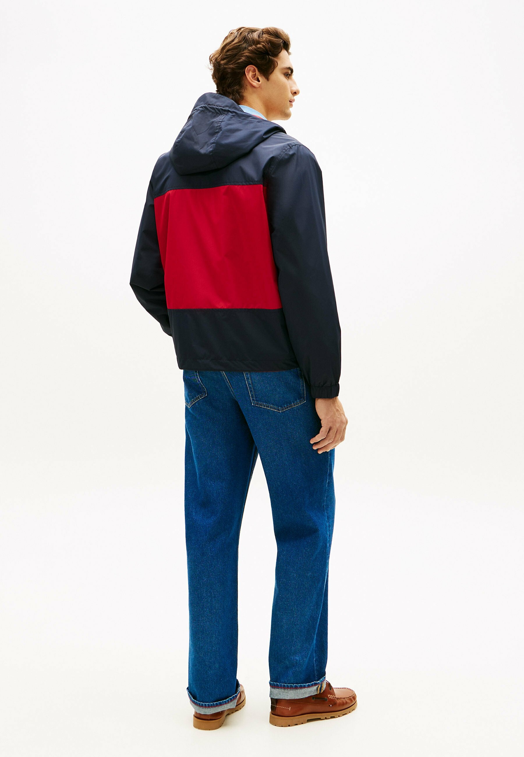 REVERSIBLE COLOUR-BLOCKED Media 4