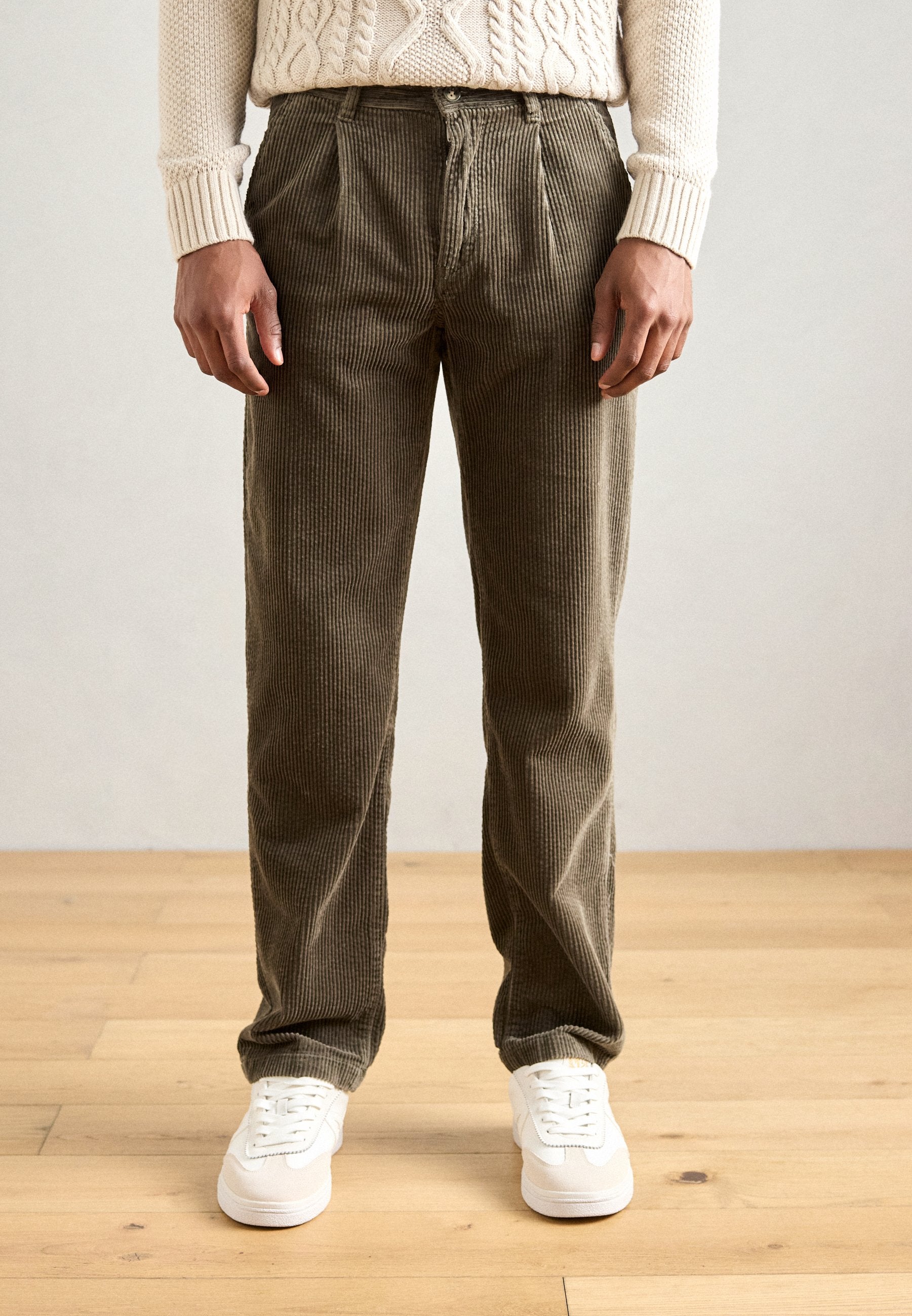 Lindbergh Stoffhose Media 3