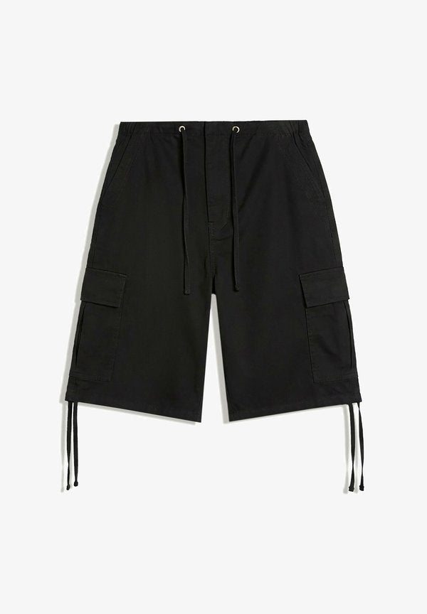 Bershka WIDE-LEG CARGO - BERMUDA SHORTS - Shorts - black