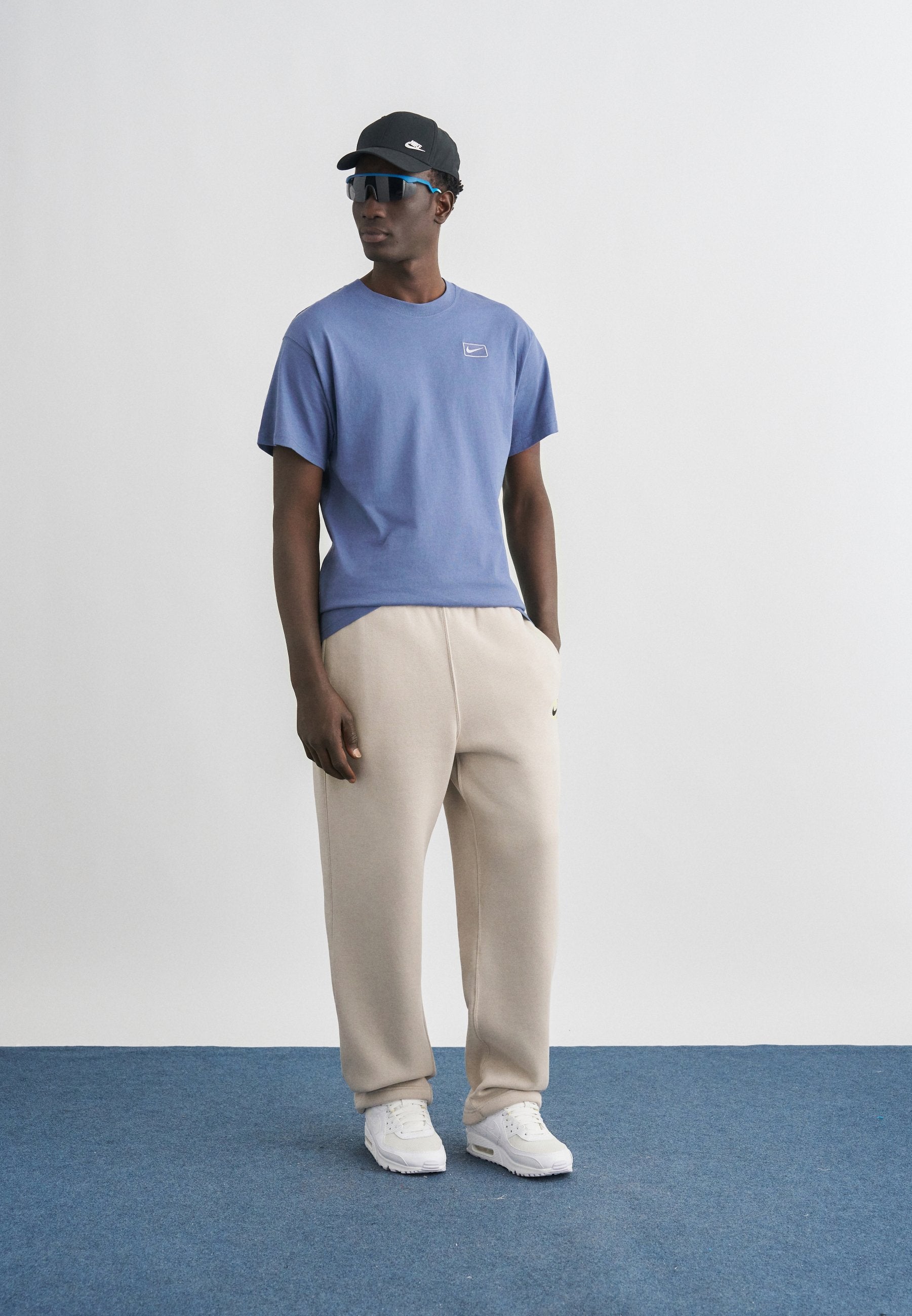 Nike Sportswear TEE