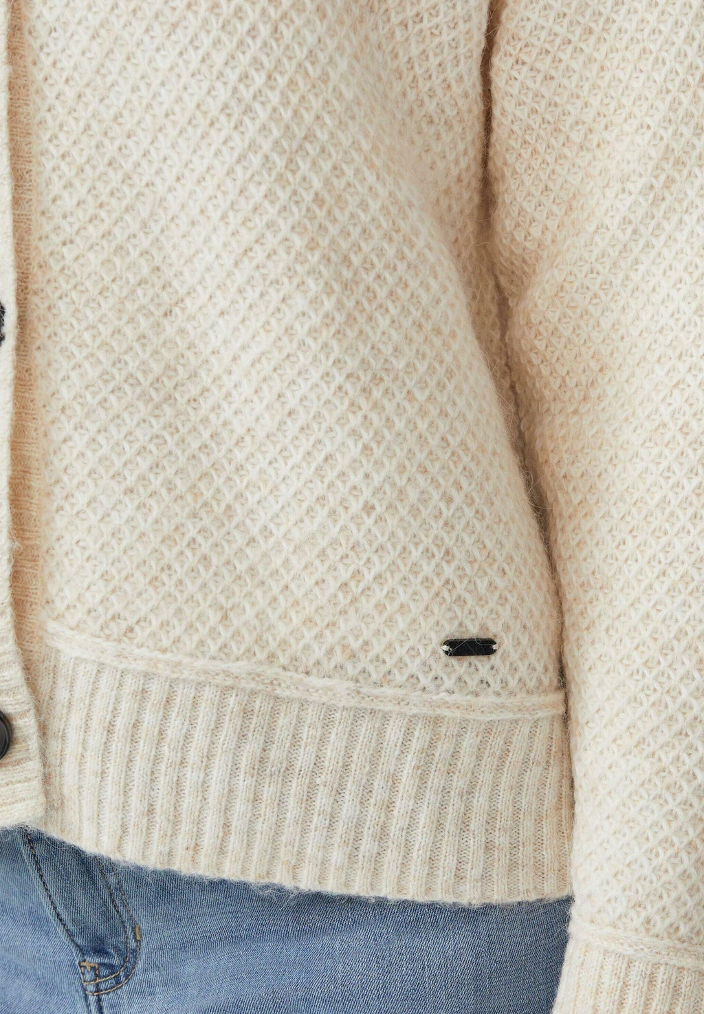 s.Oliver Strickjacke Media 5