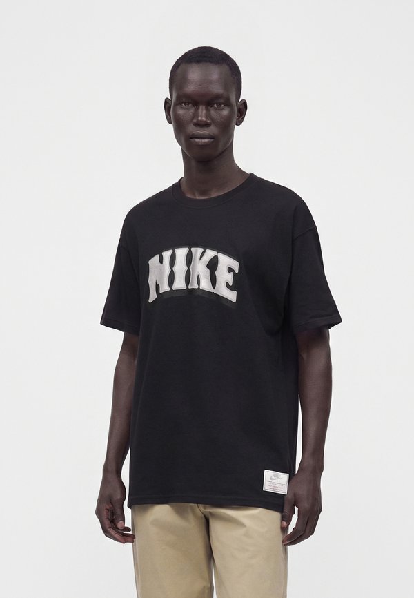 Nike Sportswear TEE DUNK - Print T-shirt - black