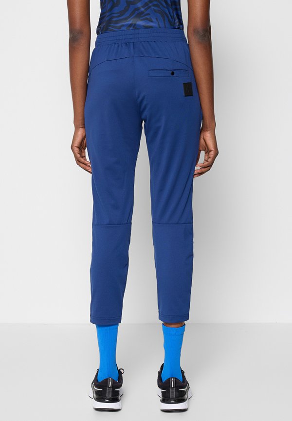 Cross Sportswear
