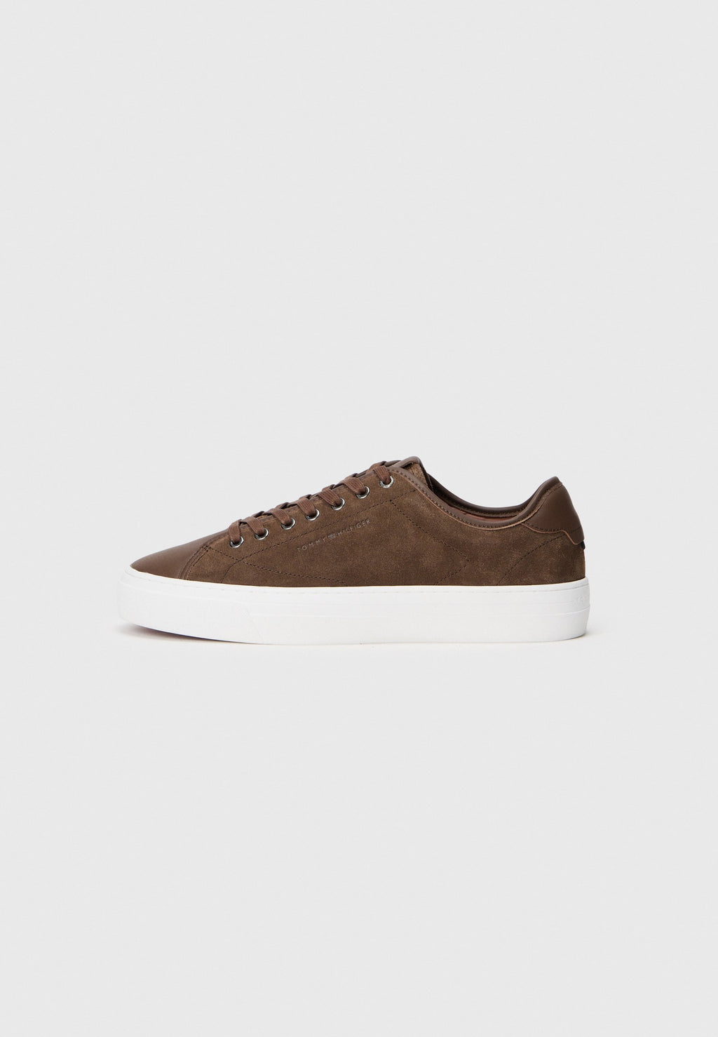 LEATHER MIXED TEXTURE COURT TRAINERS Media 1