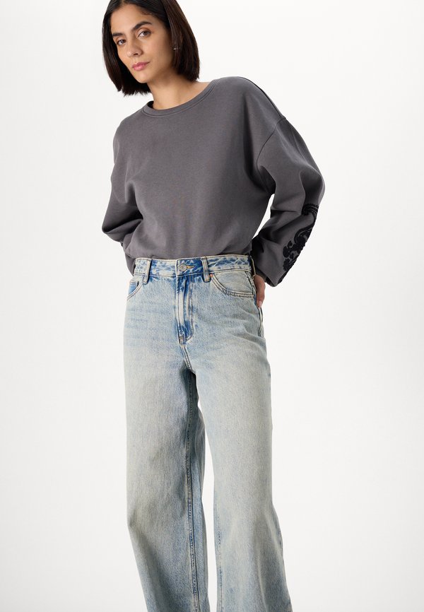 Vero Moda Tall VMREMY WIDE DENIM