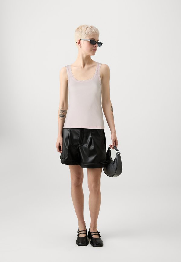 Vero Moda Petite VMVIOLA TANK