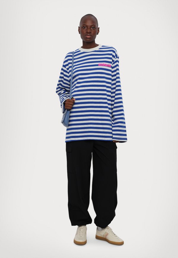 EA7 Emporio Armani PANTALONI