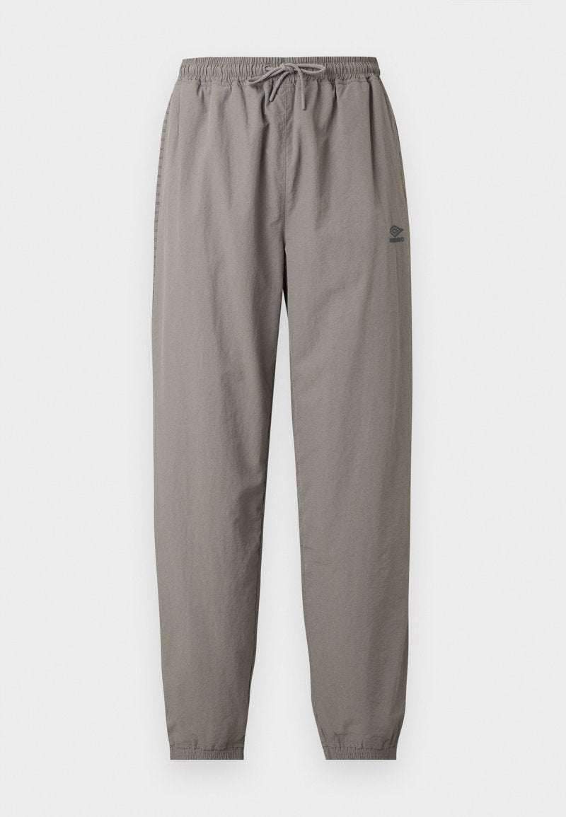 RELAXED UNISEX Media 1