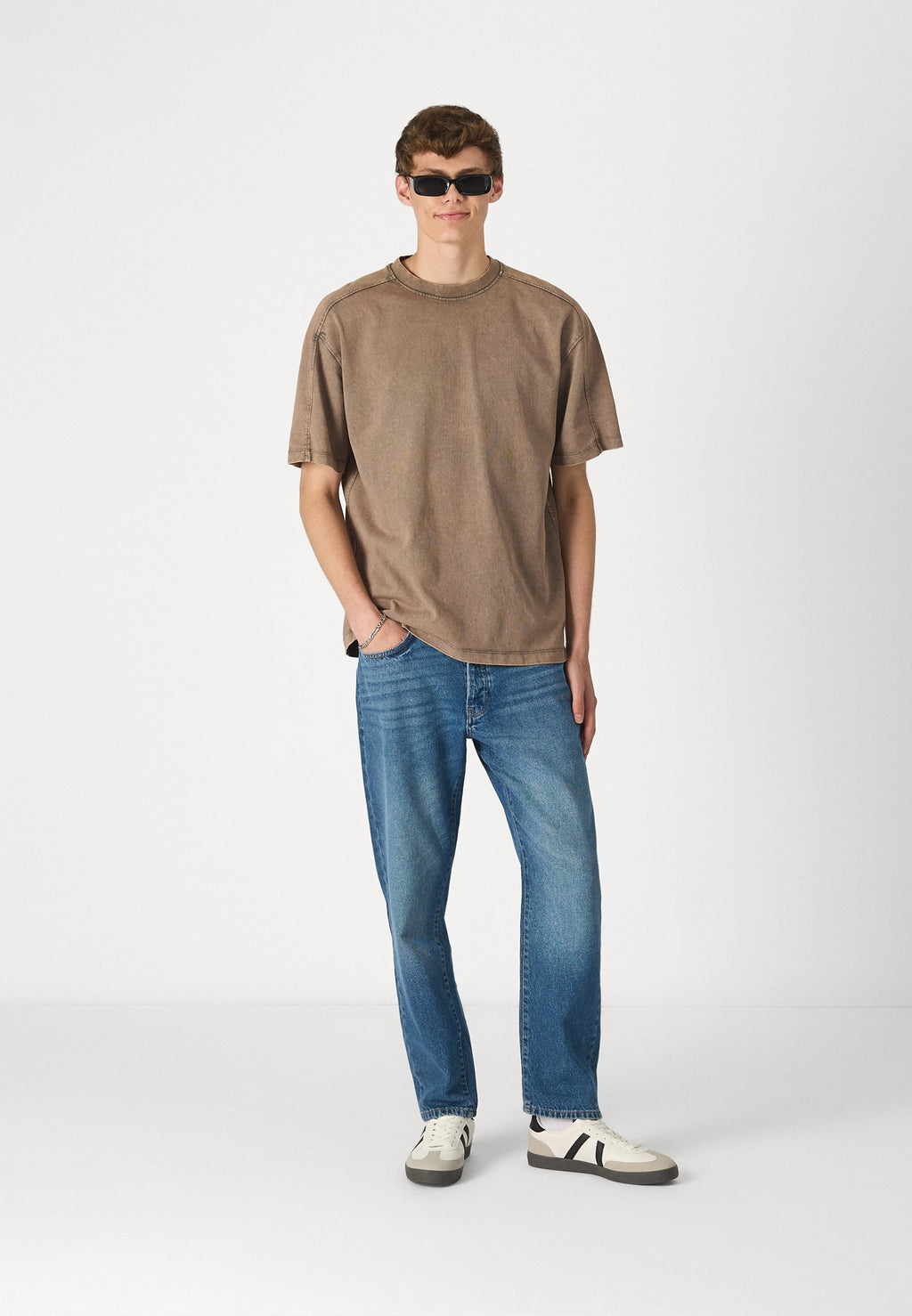 Relaxed fit ONSYOKE Straight Media 2