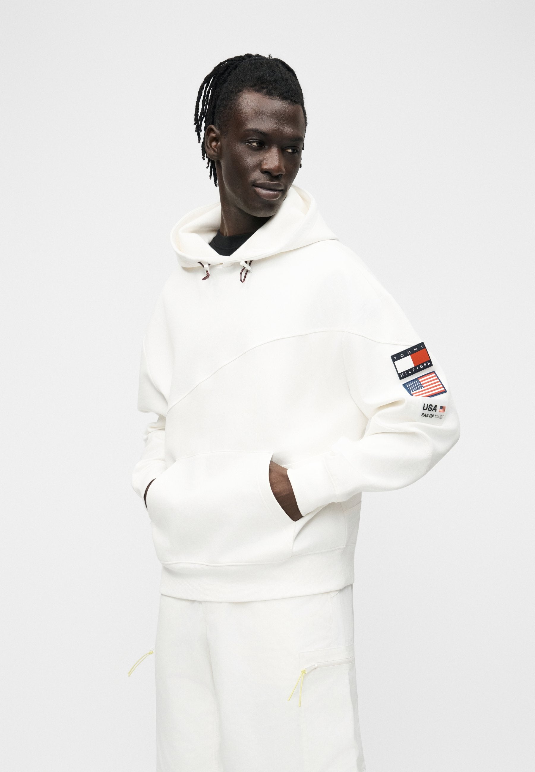 SAILING HOODIE Media 5