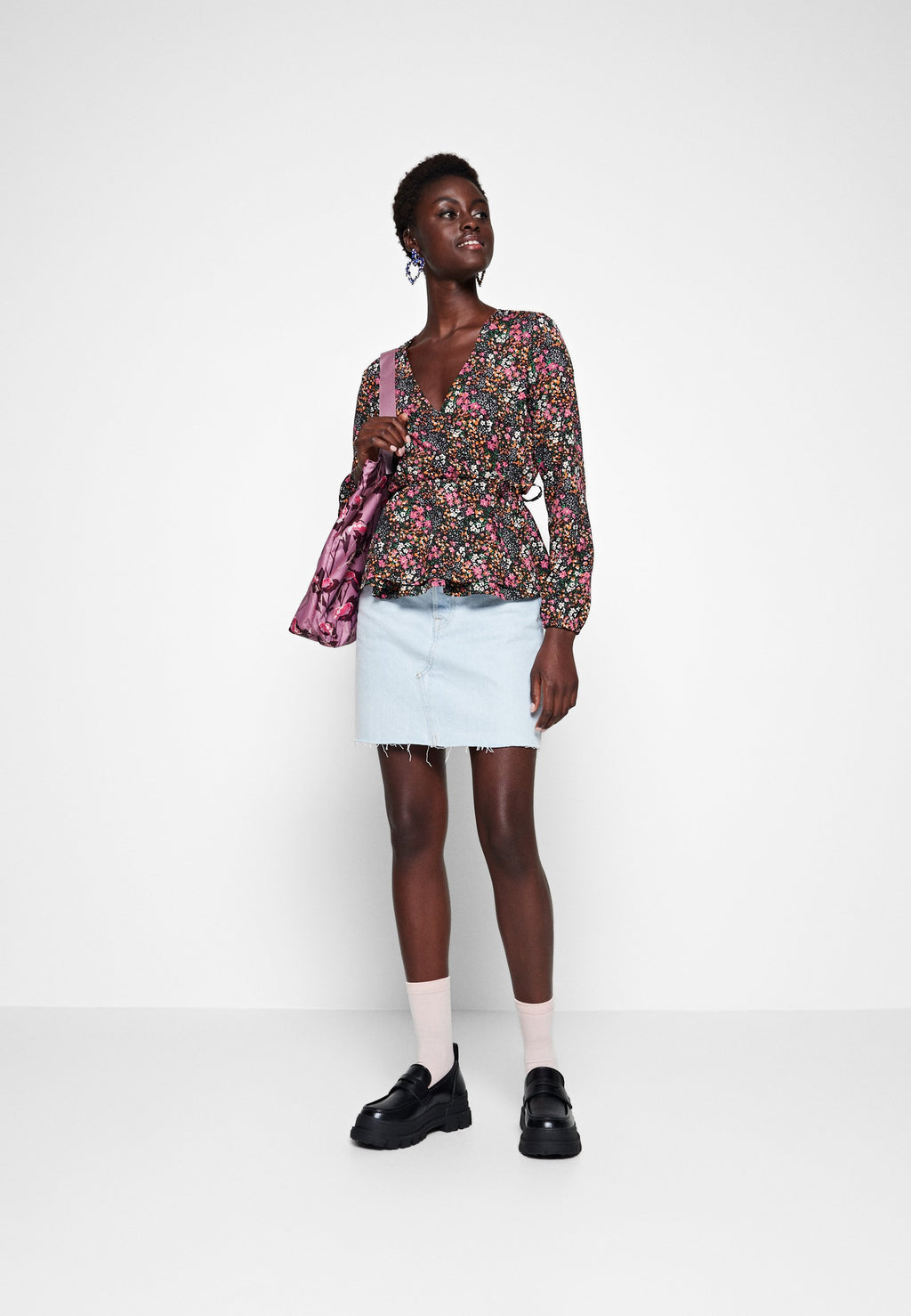 ONLY ONLOVA WRAP TOP