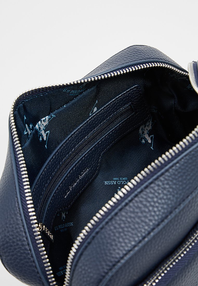 U.S. Polo Assn. PAISLEY
