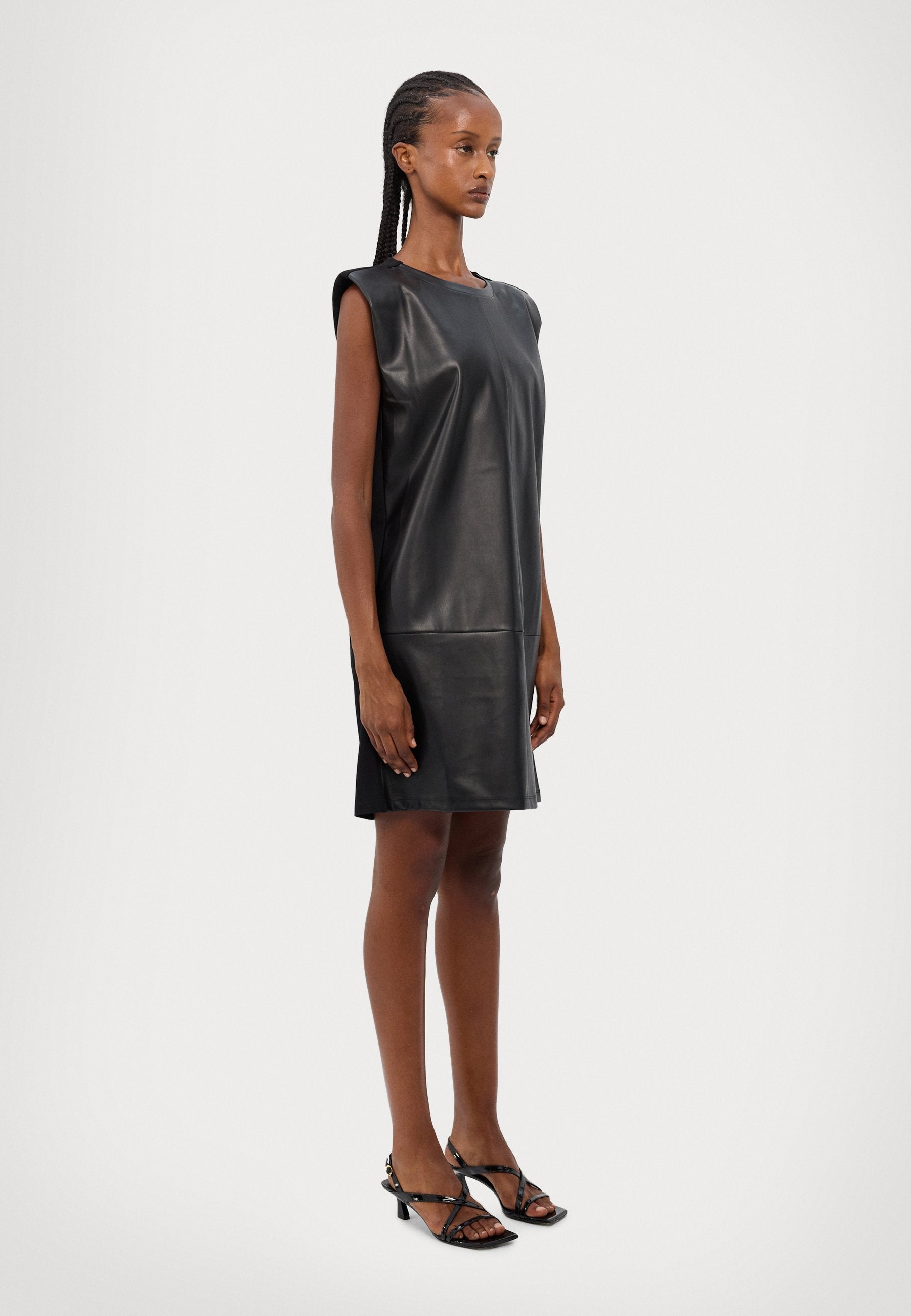 DRESS Media 3