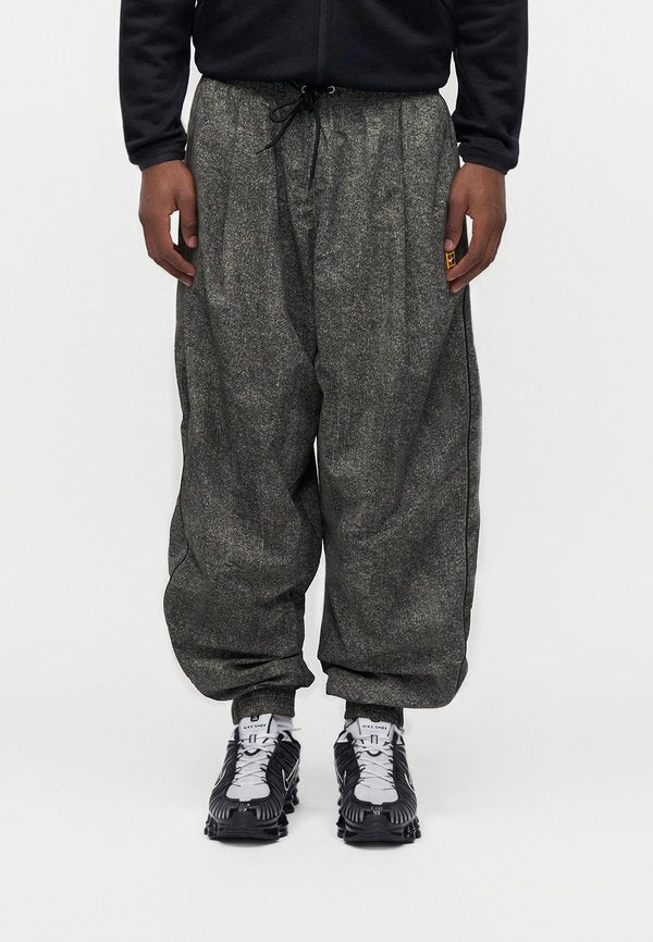 Nike Sportswear CLUB RULES PANT - Tracksuit bottoms - college grey/black