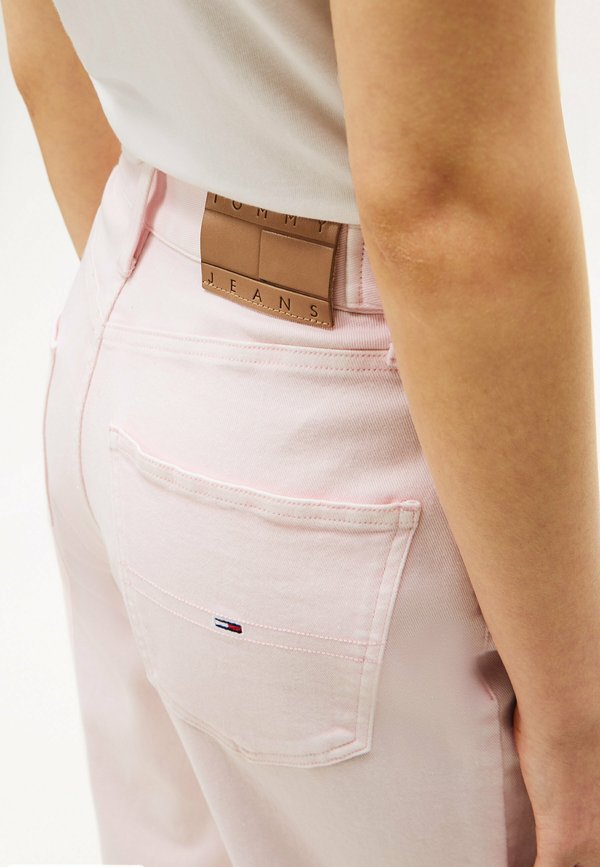 Tommy Jeans