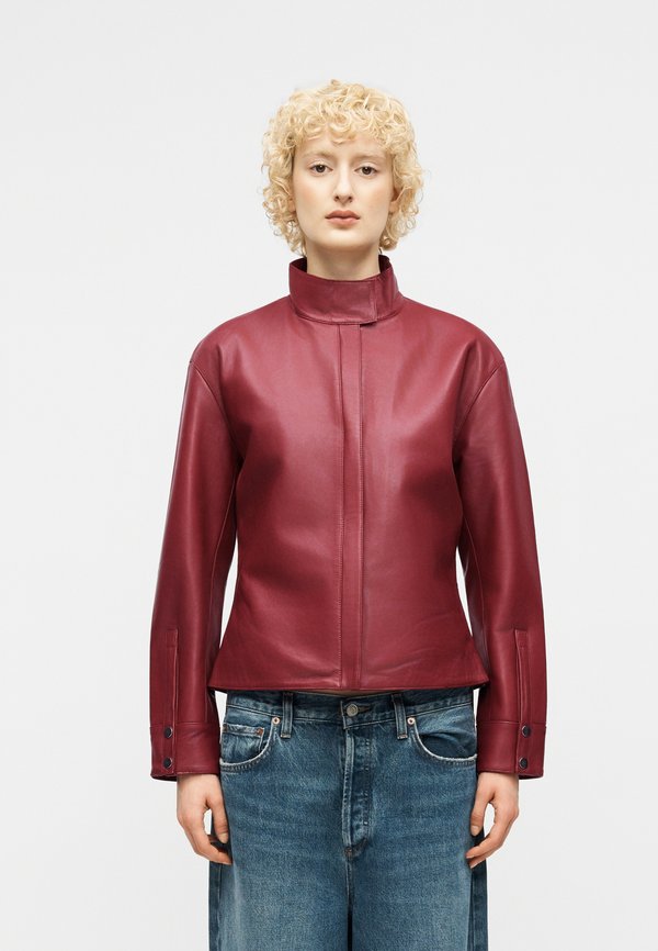 Selected SLFSTORMI HOTEL AMOUR SHACKET