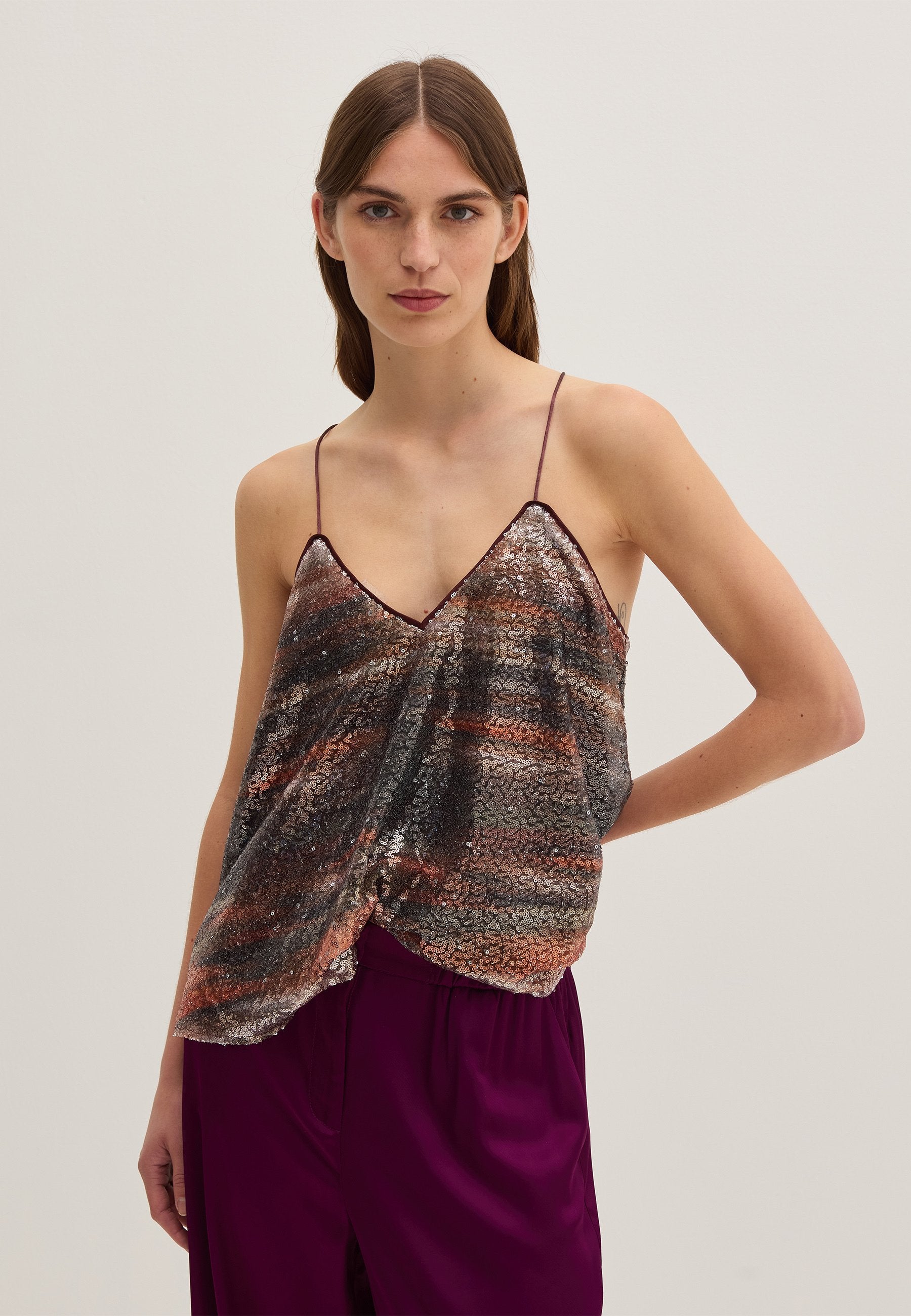 Stefanel  SEQUINS WITH PRINTED DESIGN
