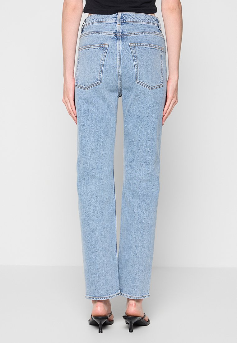 & OTHER STORIES FAVOURITE CUT
