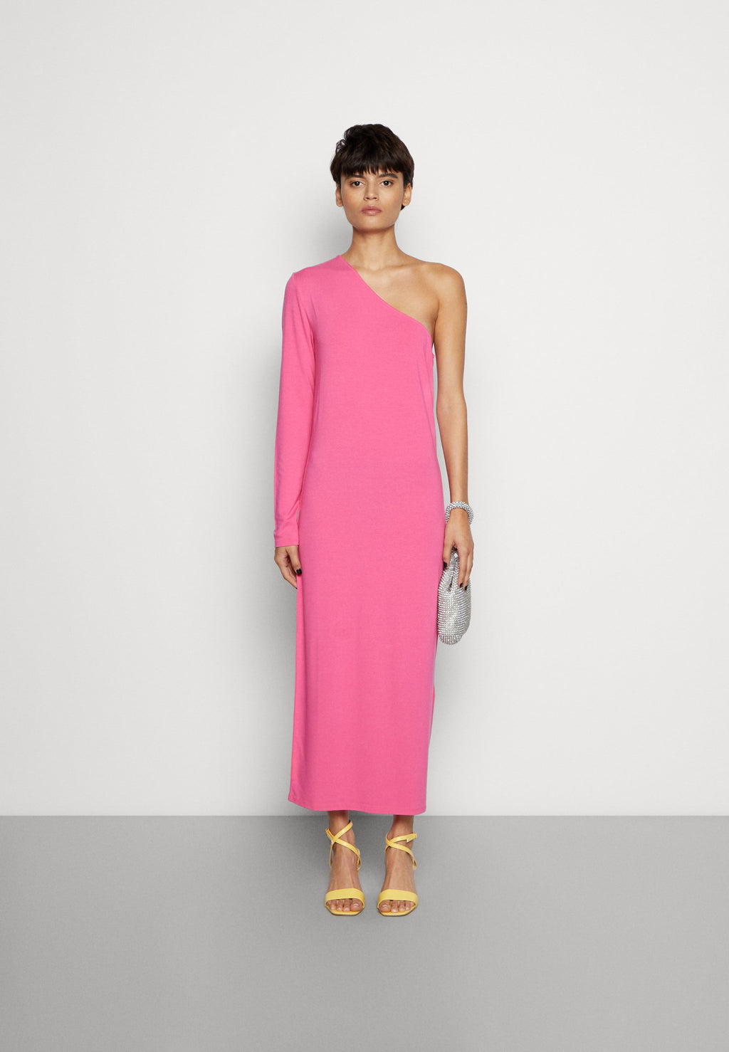 NU-IN  ASYMMETRICAL SLEEVE MIDI DRESS