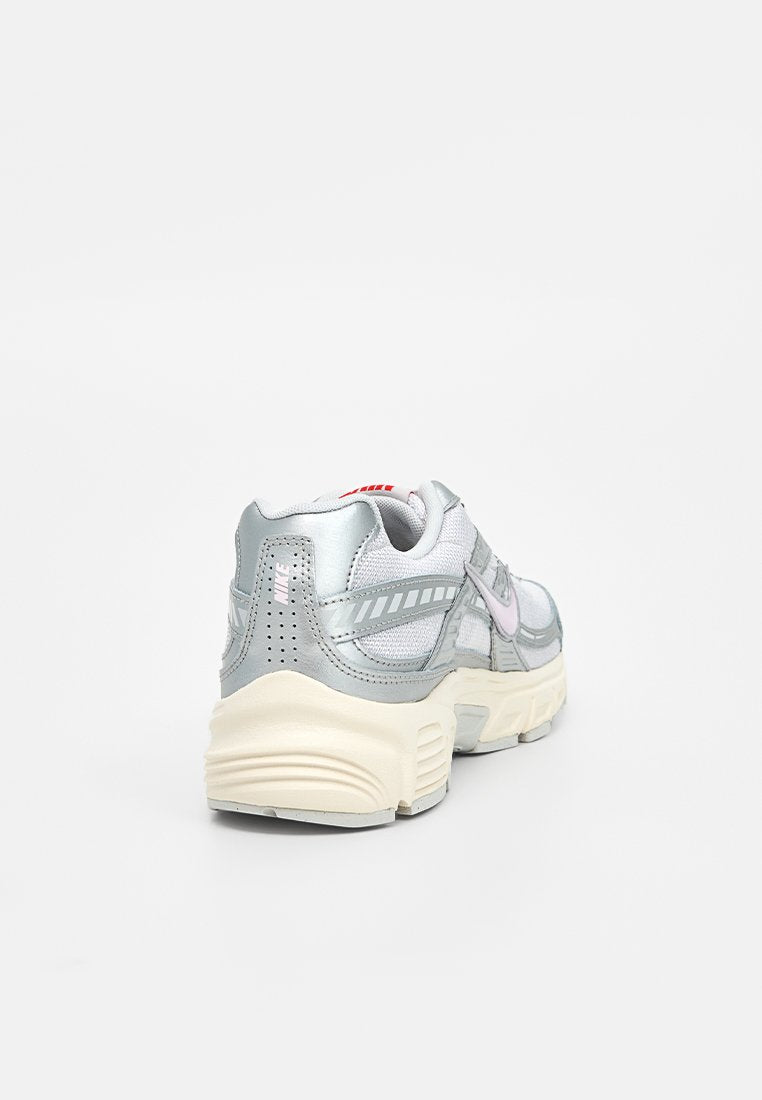 Nike Sportswear INITIATOR
