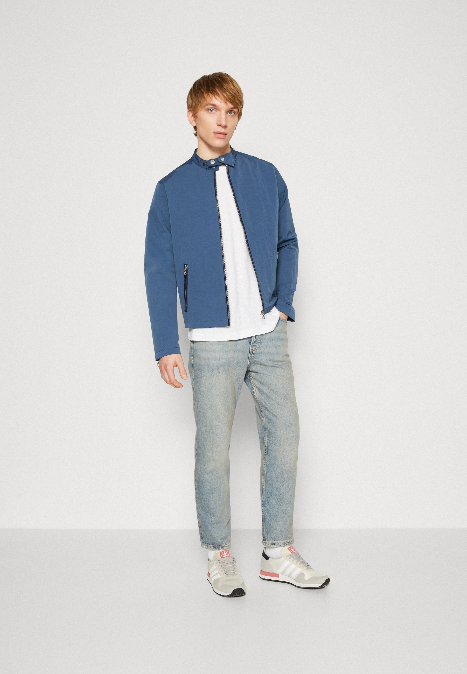 BDG Urban Outfitters DAD