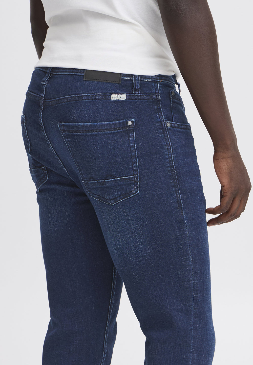 BHJET SLIM FIT DENIM Media 5