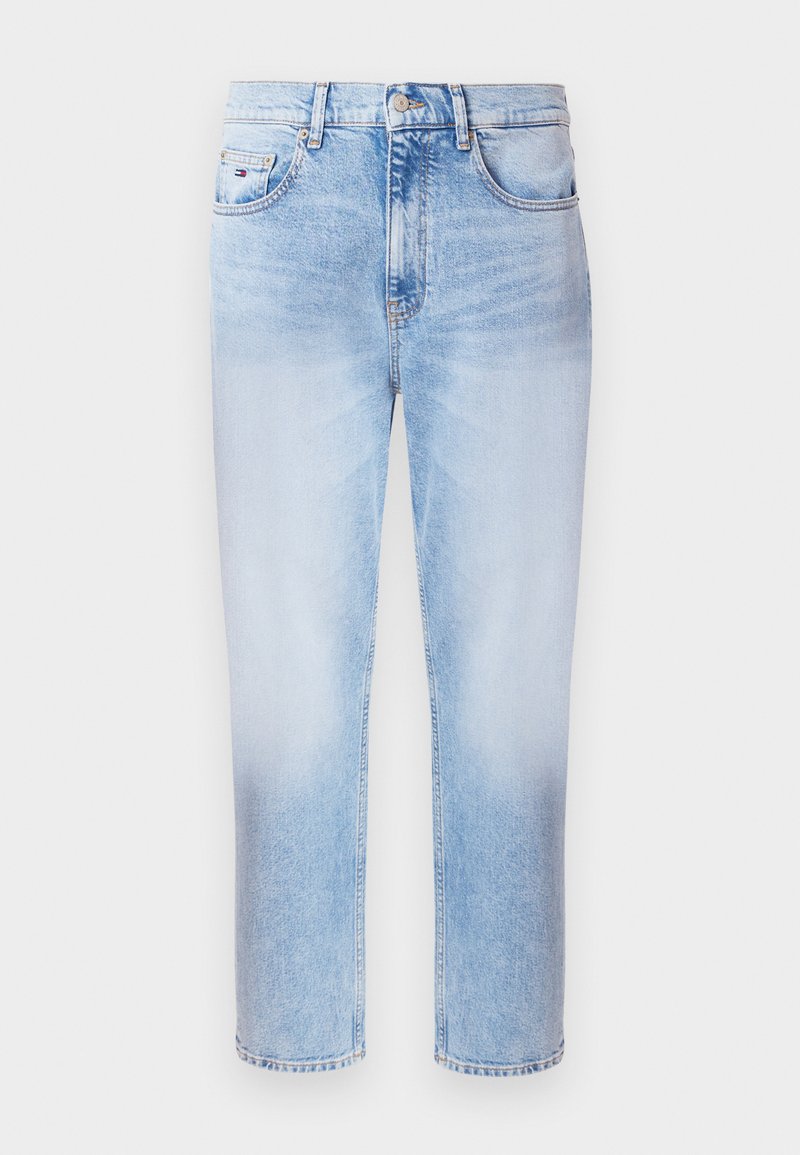 Helles blaufarbene Denim-Jeans mit geradem Bein, fünf Taschen und Knopfverschluss. Eine ausgewaschene Textur ist über den Stoff hinweg sichtbar.