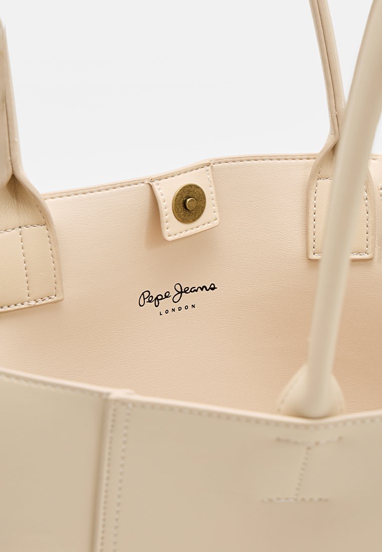Pepe Jeans
