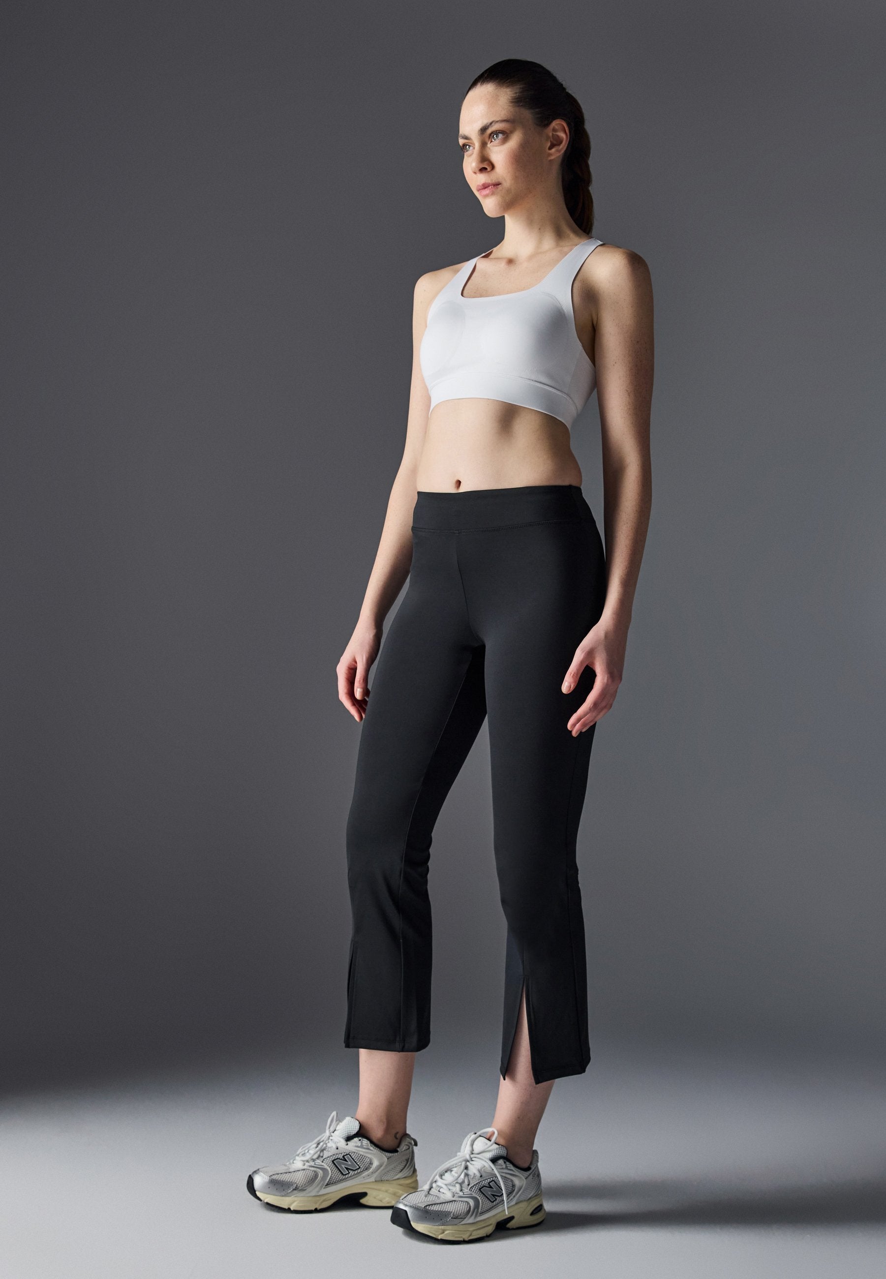 Even&Odd active CROPPED LOW RISE LEGGINGS WITH FRONT SLIT