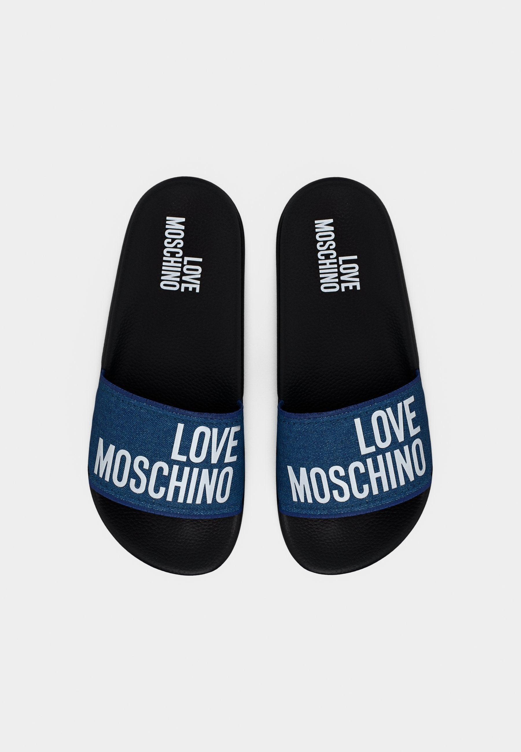 Love Moschino