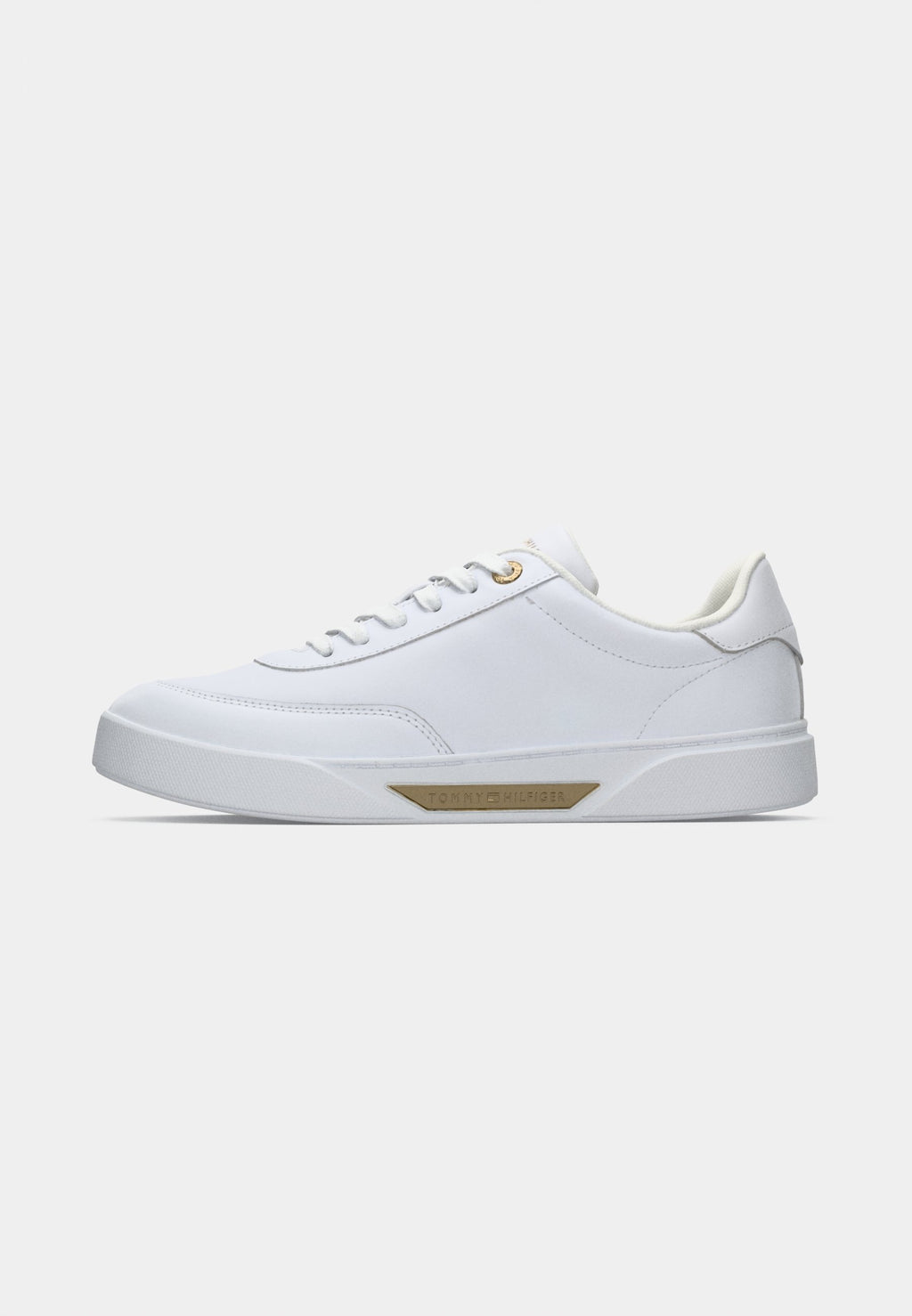ESSENTIAL CHIC COURT Media 2