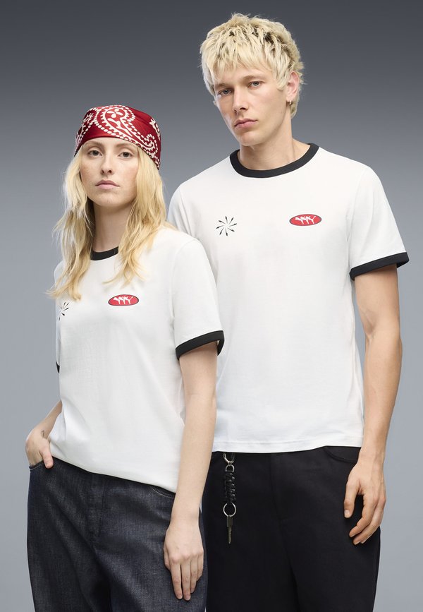 Puma FUTURE.PUMA.ARCHIVE RINGER-T-SHIRT UNISEX - Print T-shirt - white