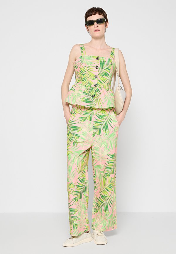 Barbour ARALIA