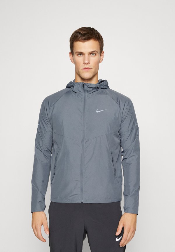 Nike Performance Running jacket - smoke grey/silver