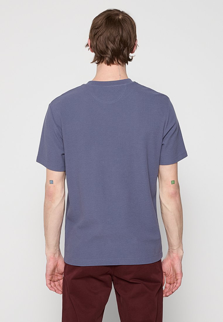 Hackett London