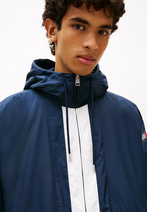 Tommy Jeans CHICAGO