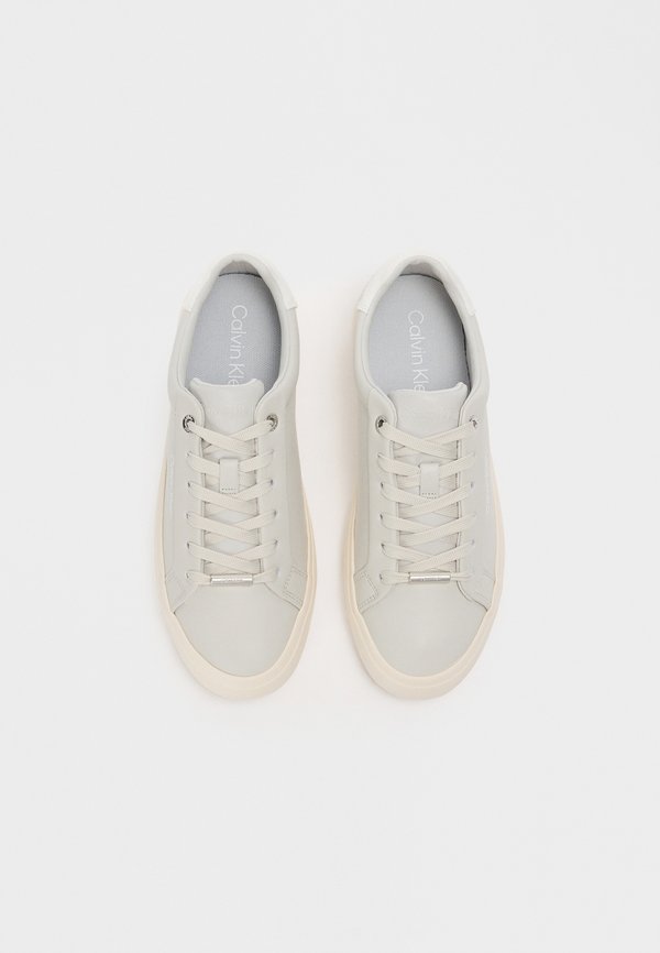 Calvin Klein VULC