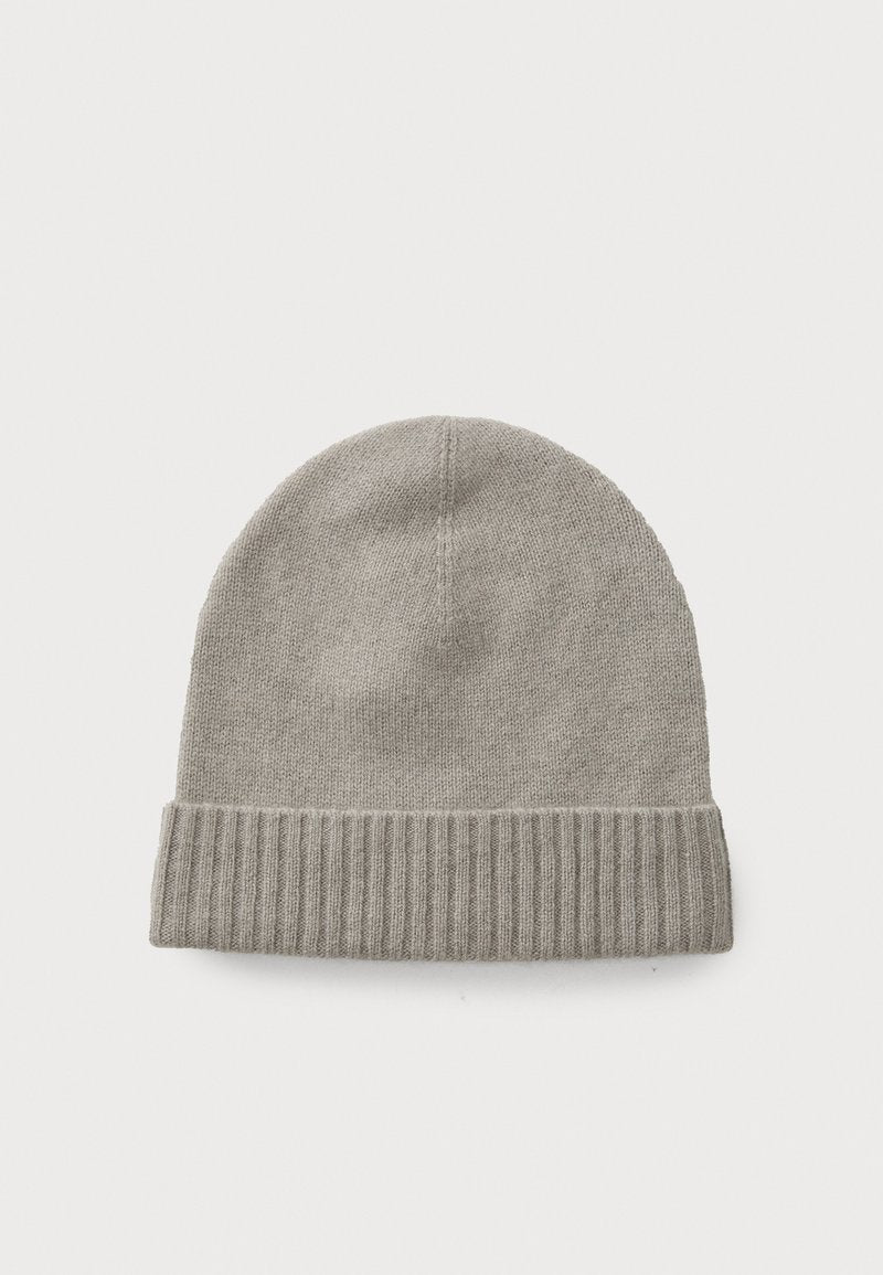 SADARIA BEANIE Media 1