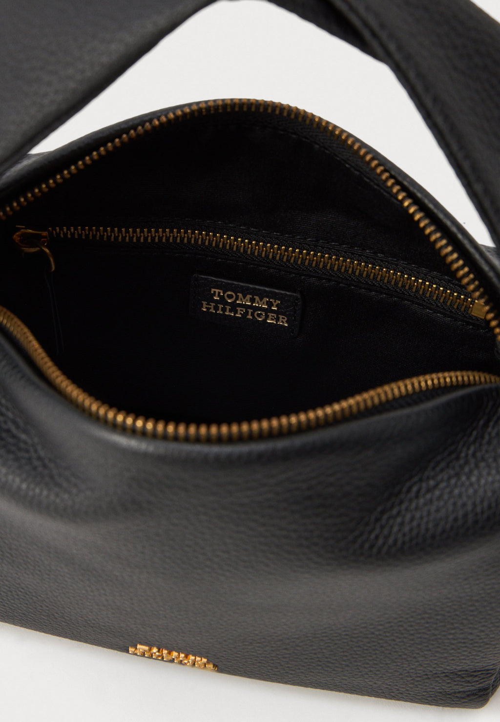 Tommy Hilfiger CITY LEATHER TWIST HANDLE BAG