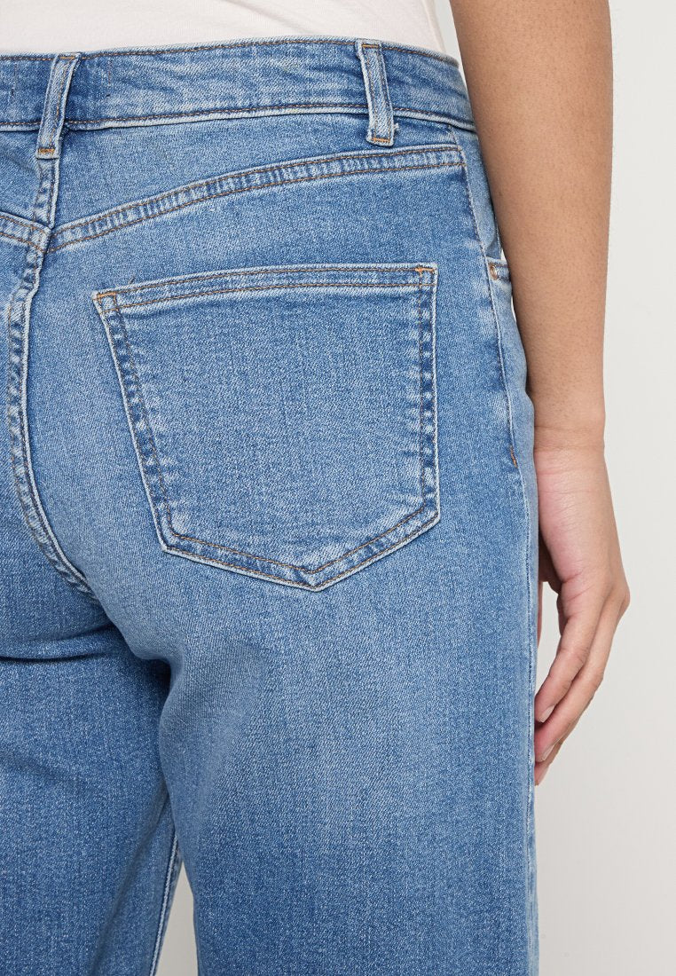 Wide-fit ONLJUDITH High waist Wide Leg Fit Media 5