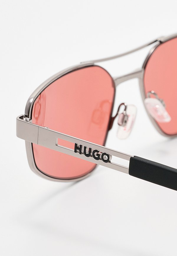 HUGO