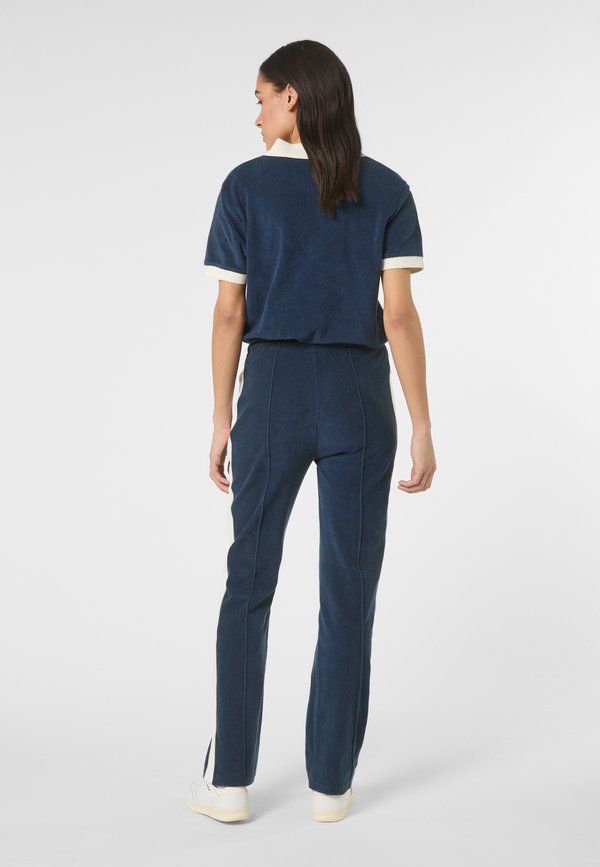 Fila APPAREL ADRIANO SLIM CONTRAST PANEL