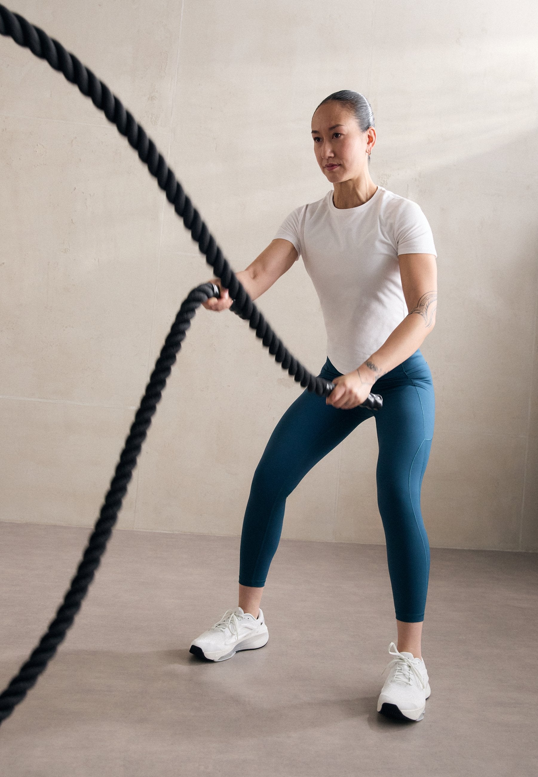 Sweaty Betty ESSENTIAL SCULPT SHORT SLEEVE